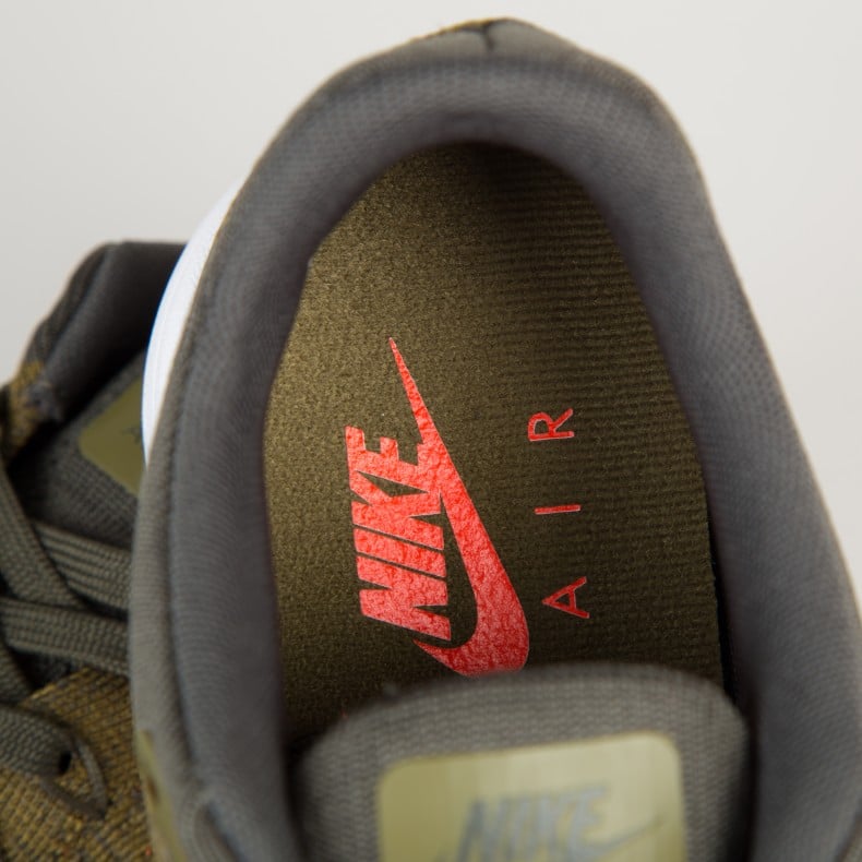 Nike Air Max 1 Ultra Flyknit Olive Flak Cargo Khaki White Nike Air Max 1 Ultra Flyknit Olive Flak Cargo Khaki White